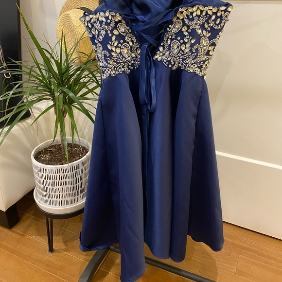 Boubou Strapless or Attachable Strap Navy and Sequin Prom or Dance Dress. - Picture 4 of 5